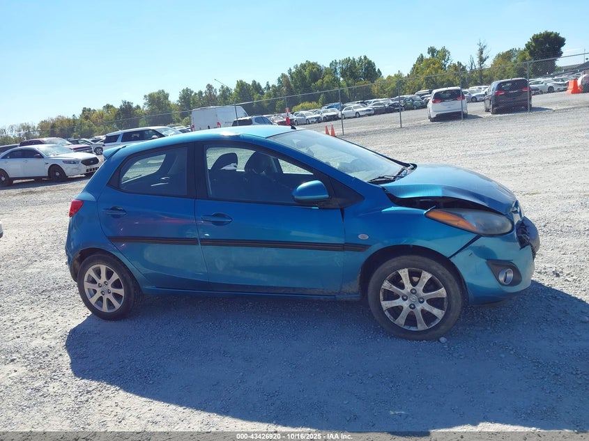 2011 Mazda Mazda2 Touring VIN: JM1DE1HY2B0128083 Lot: 43426920