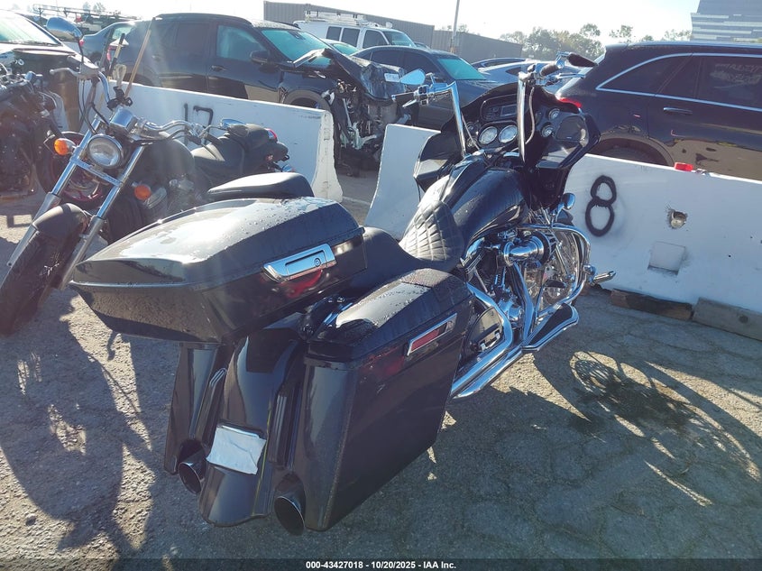 1HD1PV8179Y957863 2009 HARLEY-DAVIDSON ROAD GLIDE photo no. 4