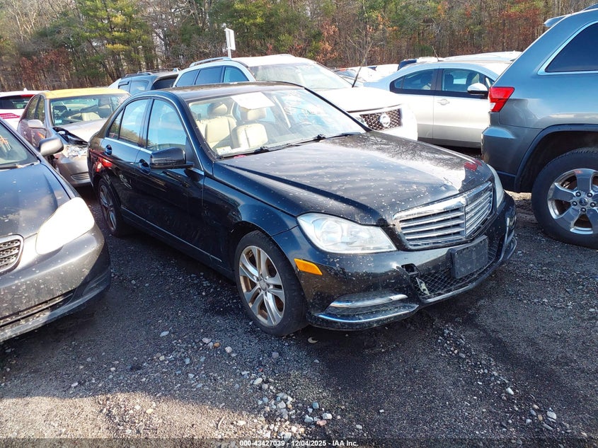 MERCEDES-BENZ C-CLASS LUXURY 4MATIC