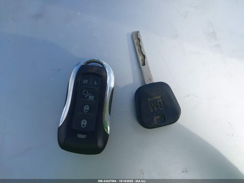 2017 GMC Savana 2500 Work Van VIN: 1GTW7AFF1H1915260 Lot: 43427064