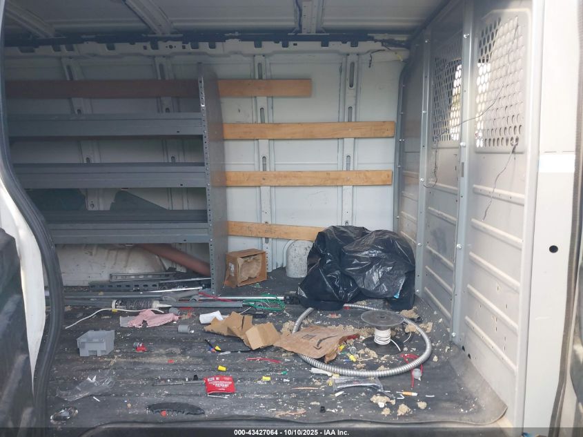 2017 GMC Savana 2500 Work Van VIN: 1GTW7AFF1H1915260 Lot: 43427064