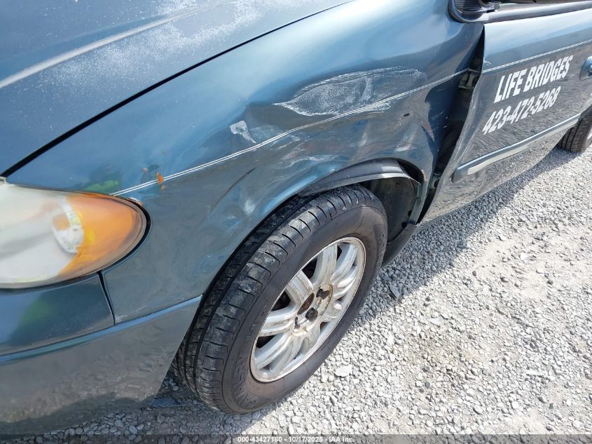 2005 Chrysler Town & Country Touring VIN: 2C4GP54L45R289652 Lot: 43427180