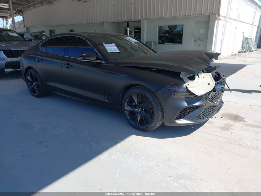 GENESIS G70 2.0T RWD