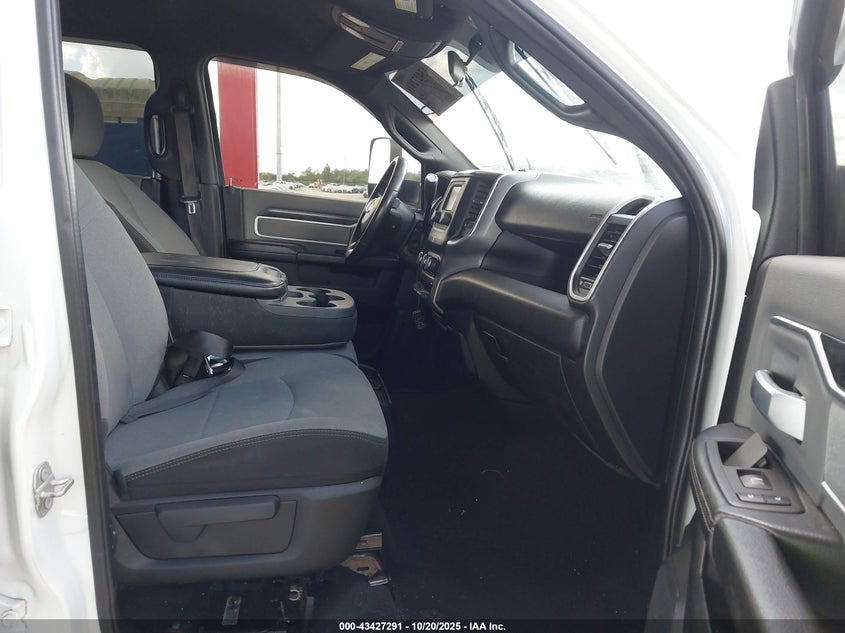 2021 RAM 2500 BIG HORN  4X4 6'4 BOX 3C6UR5DLXMG542398