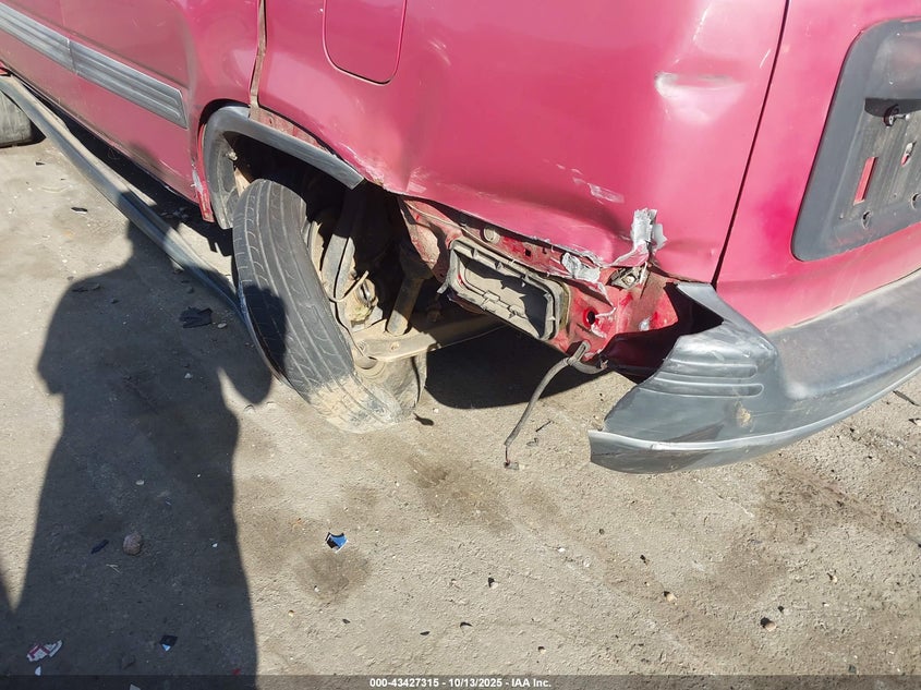 1998 Honda Cr-V Ex VIN: JHLRD1867WC074021 Lot: 43427315