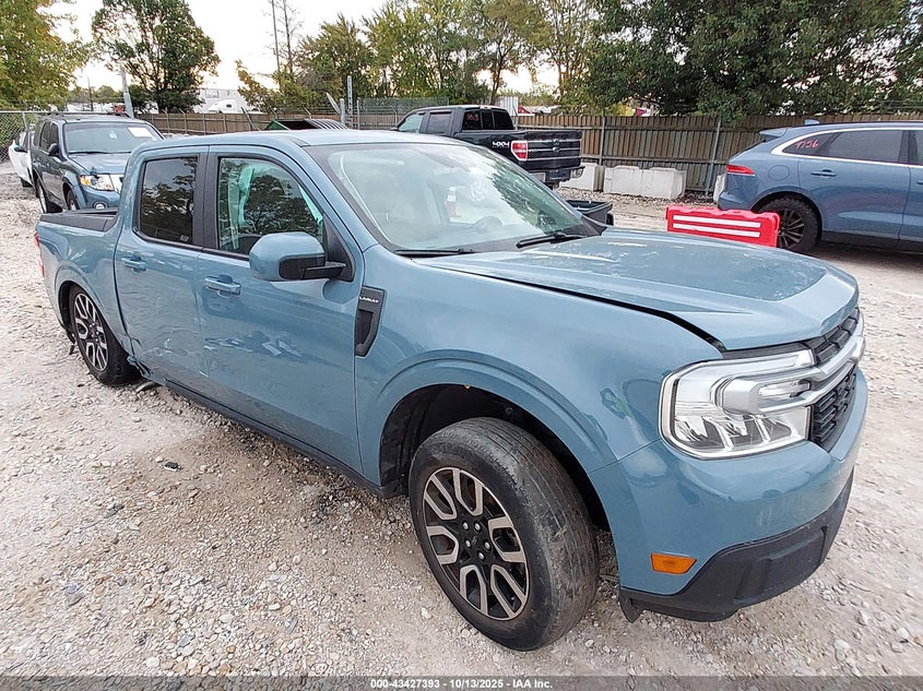 FORD MAVERICK LARIAT