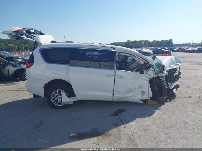 2025 CHRYSLER VOYAGER LX 2C4RC1CG6SR525263