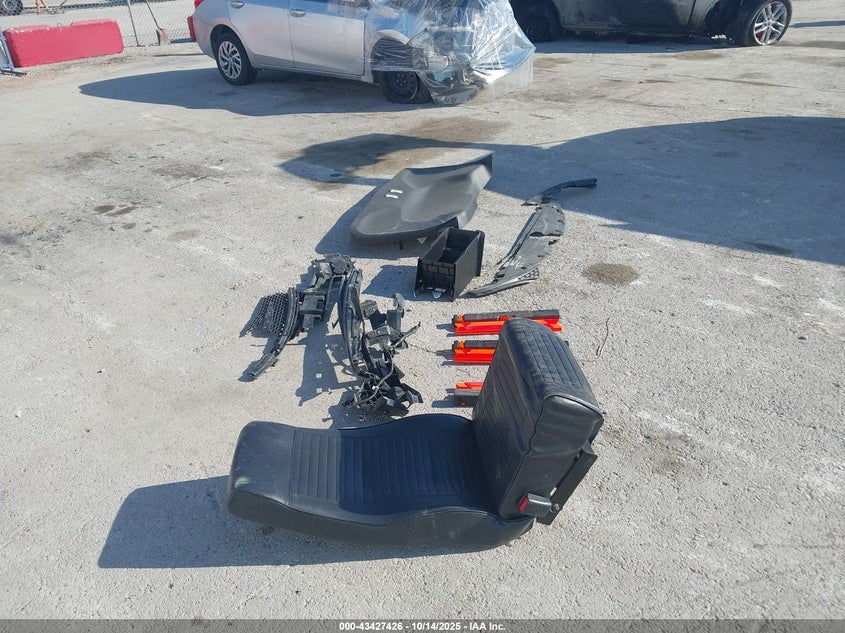 2025 CHRYSLER VOYAGER LX 2C4RC1CG6SR525263