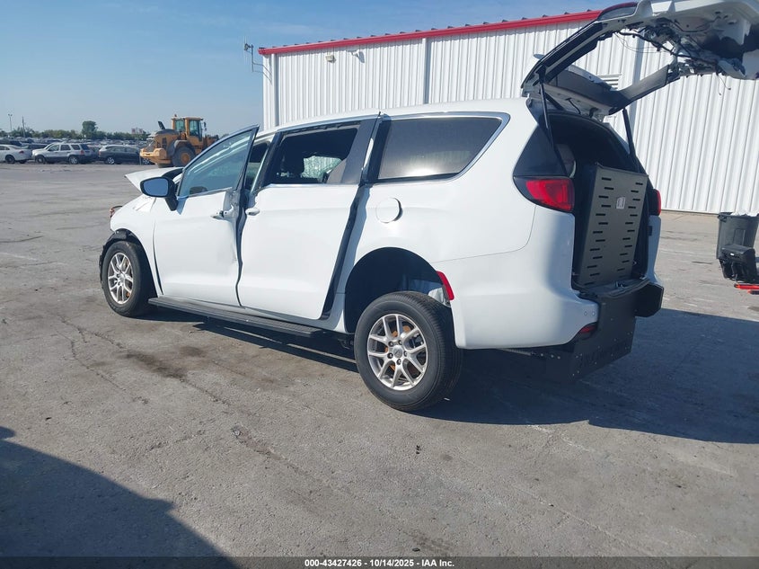 2025 CHRYSLER VOYAGER LX 2C4RC1CG6SR525263