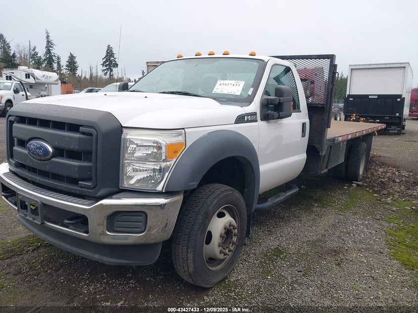 1FDUF5HY5GEB44479 2016 FORD F550 photo no. 2