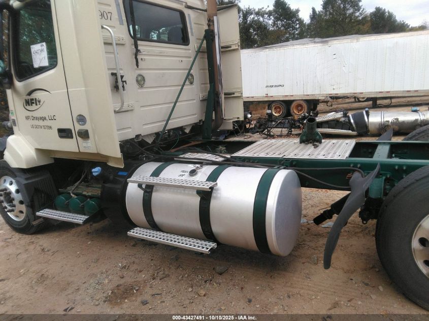 2016 Volvo Vn Vnl VIN: 4V4NC9EGXGN958443 Lot: 43427491