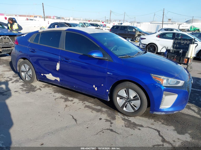 HYUNDAI IONIQ BLUE