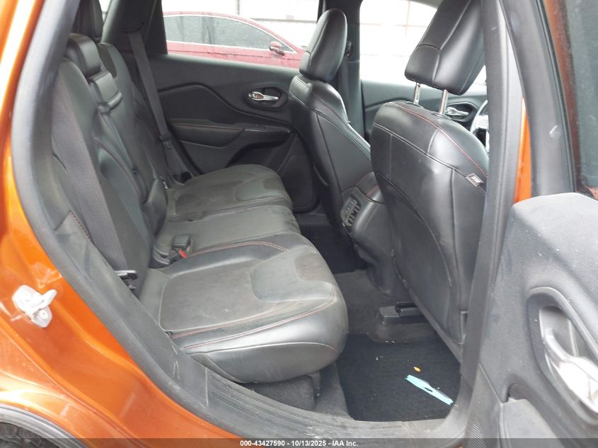 2015 Jeep Cherokee Trailhawk VIN: 1C4PJMBS5FW717114 Lot: 43427590