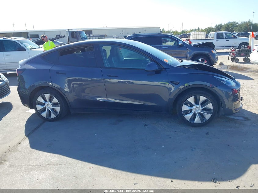 2021 Tesla Model Y Long Range Dual Motor All-Wheel Drive VIN: 5YJYGDEEXMF186468 Lot: 43427643