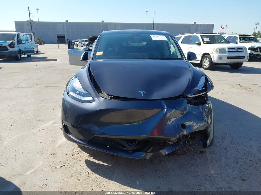 2021 Tesla Model Y Long Range Dual Motor All-Wheel Drive VIN: 5YJYGDEEXMF186468 Lot: 43427643