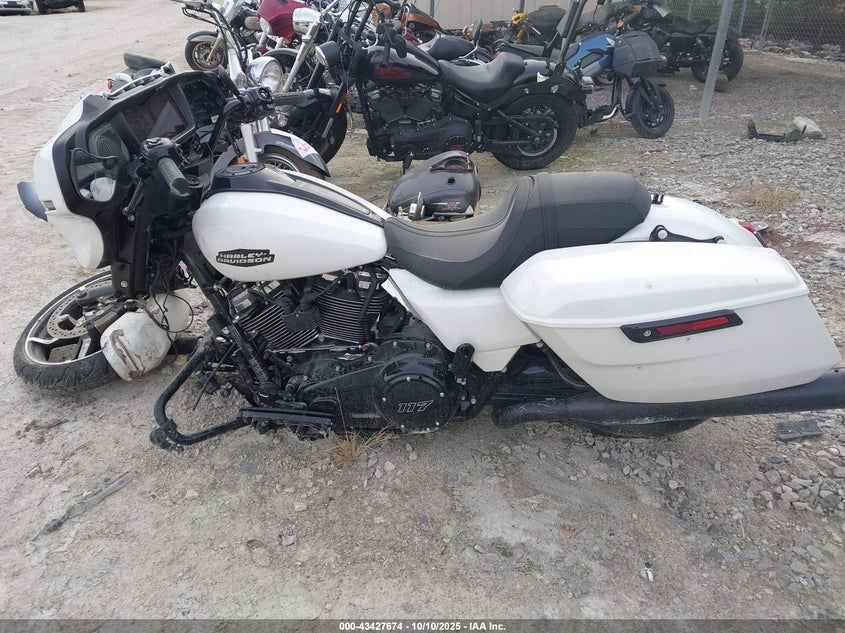 2024 Harley-Davidson Flhx VIN: 1HD1KB716RB628489 Lot: 43427674