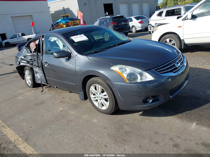 NISSAN ALTIMA 2.5 S