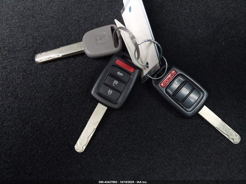 1HGCR2F56HA201376 2017 HONDA ACCORD photo no. 11