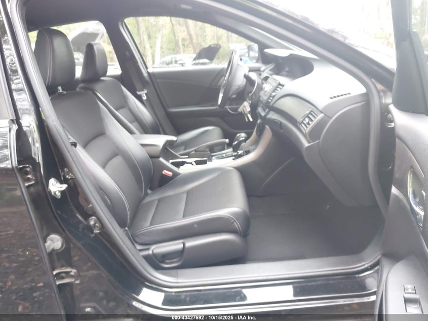 1HGCR2F56HA201376 2017 HONDA ACCORD photo no. 5