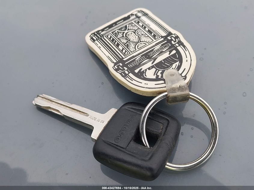 1998 Volvo S70 Glt VIN: YV1LS5672W1504006 Lot: 43427694