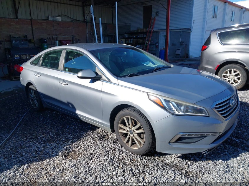 2015 HYUNDAI SONATA SE - 5NPE24AF4FH000721
