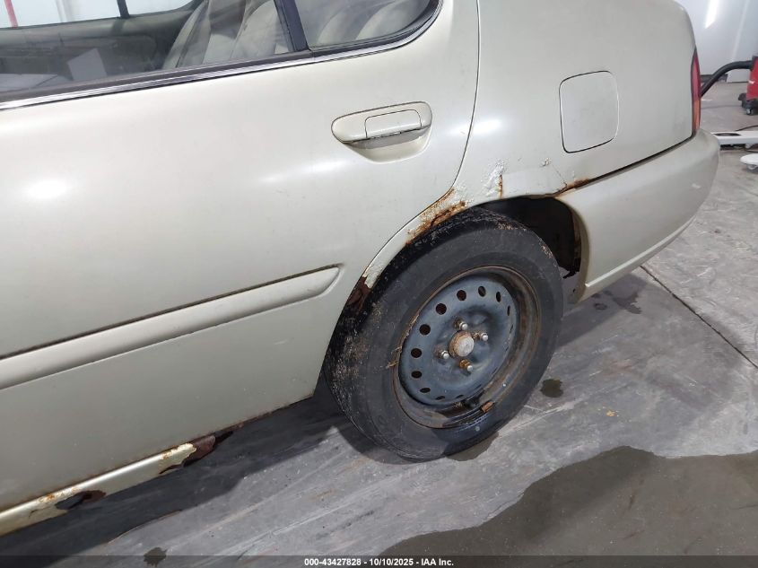 1998 Nissan Altima Gle/Gxe/Se/Xe VIN: 1N4DL01D3WC124013 Lot: 43427828