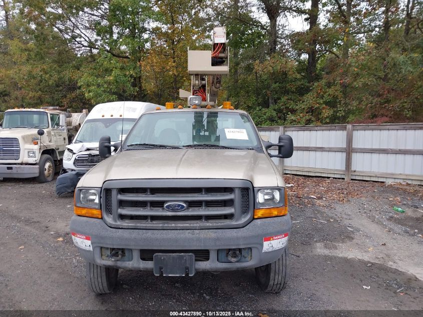 2001 Ford F-450 Xl/Xlt VIN: 1FDXF46F71EA03445 Lot: 43427890