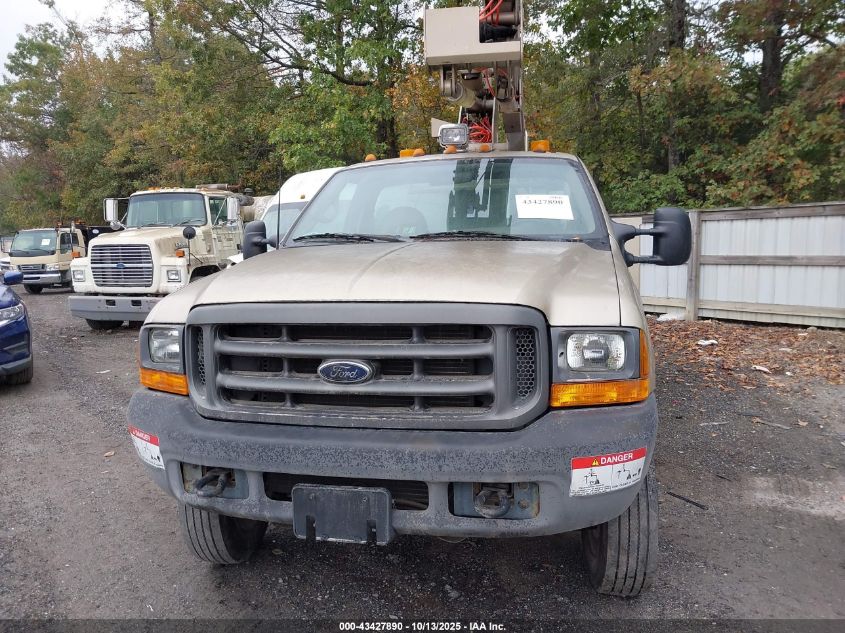 2001 Ford F-450 Xl/Xlt VIN: 1FDXF46F71EA03445 Lot: 43427890