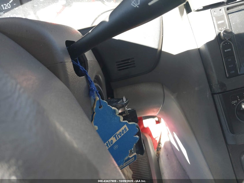 2000 Nissan Maxima Gle/Gxe/Se VIN: JN1CA31DXYT559467 Lot: 43427909