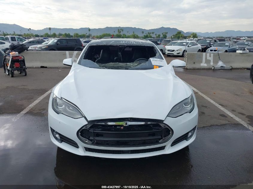 2015 Tesla Model S 60/70/85 VIN: 5YJSA1E12FF106618 Lot: 43427997