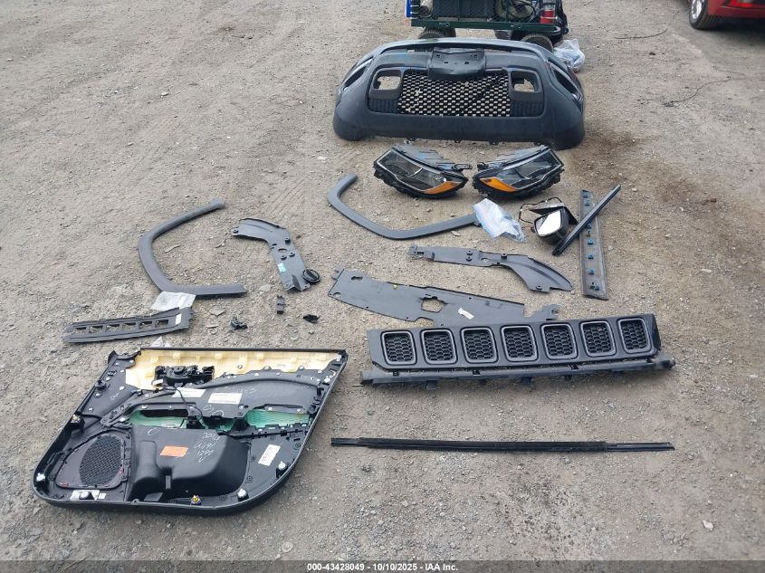 2018 Jeep Compass Trailhawk 4X4 VIN: 3C4NJDDB9JT129395 Lot: 43428049