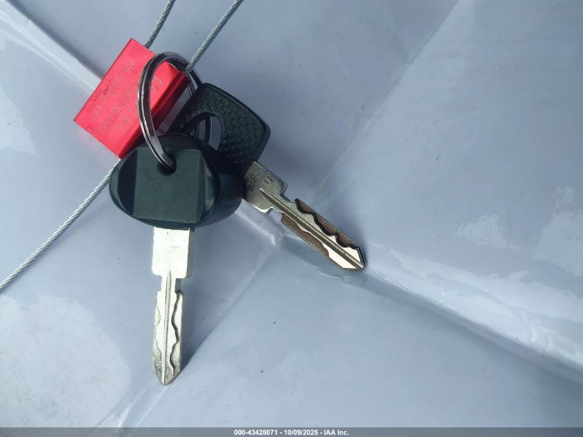 1995 Mercedes-Benz E 320 Base/320 Special VIN: WDBEA32E6SC266118 Lot: 43428071