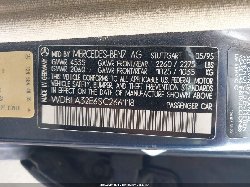 1995 Mercedes-Benz E 320 Base/320 Special VIN: WDBEA32E6SC266118 Lot: 43428071