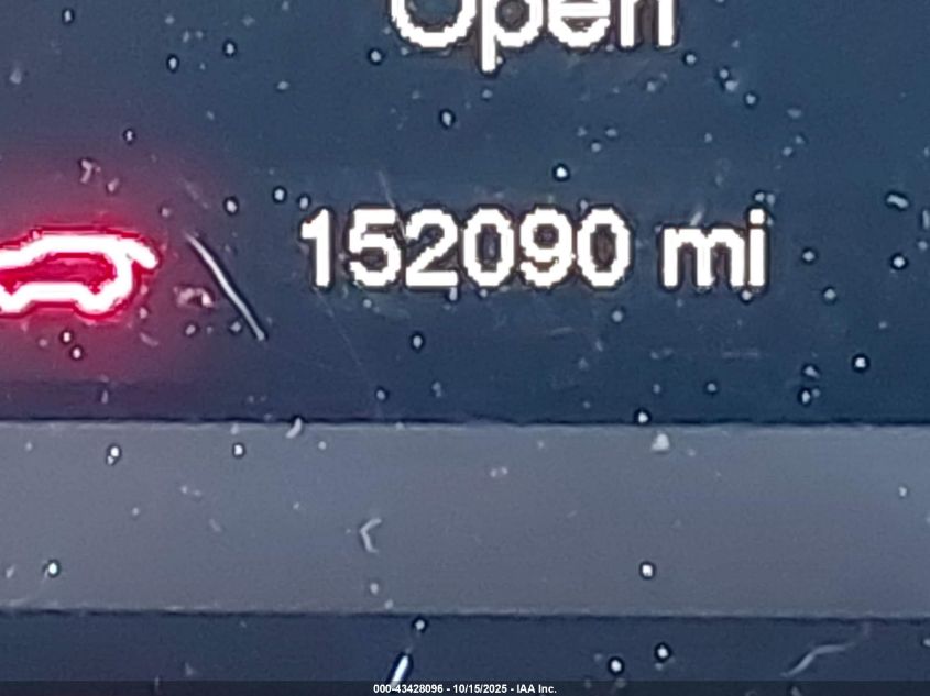 2015 Jeep Cherokee Latitude VIN: 1C4PJLCB2FW531510 Lot: 43428096