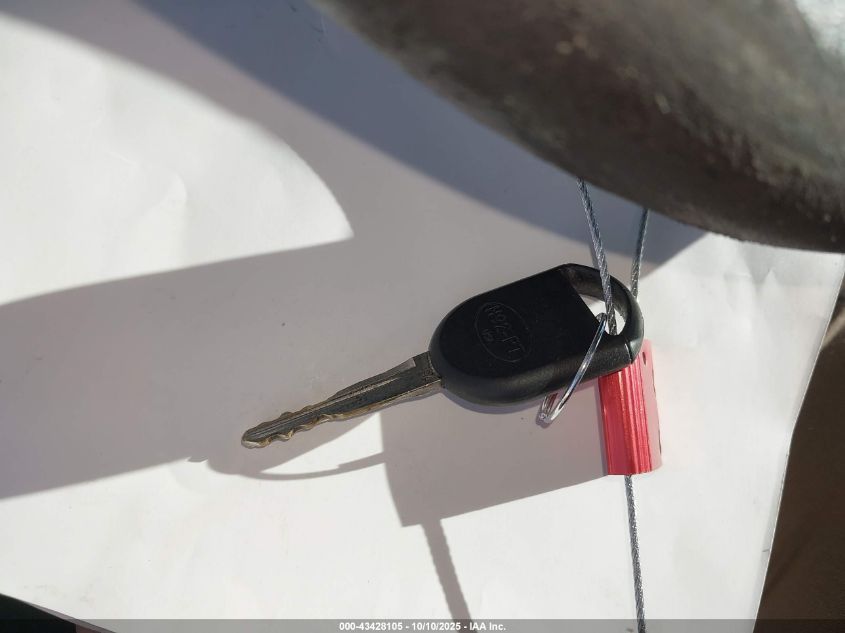 2007 Ford Focus Se/Ses VIN: 1FAHP36N57W195688 Lot: 43428105