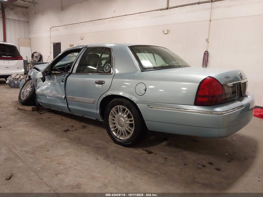 2MEBM7FV7AX635534 2010 MERCURY GRAND MARQUIS photo no. 3