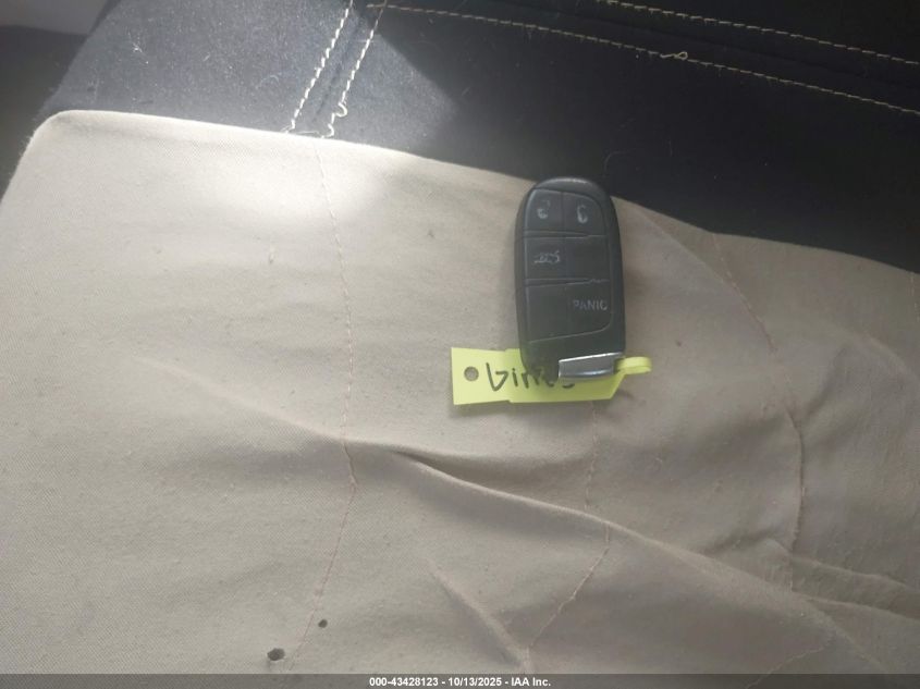 2016 CHRYSLER 200 LIMITED - 1C3CCCABXGN159941