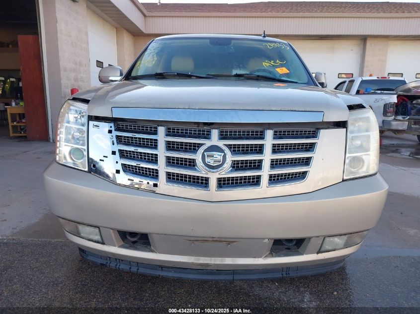 2007 Cadillac Escalade Standard VIN: 1GYFK63847R305901 Lot: 43428133