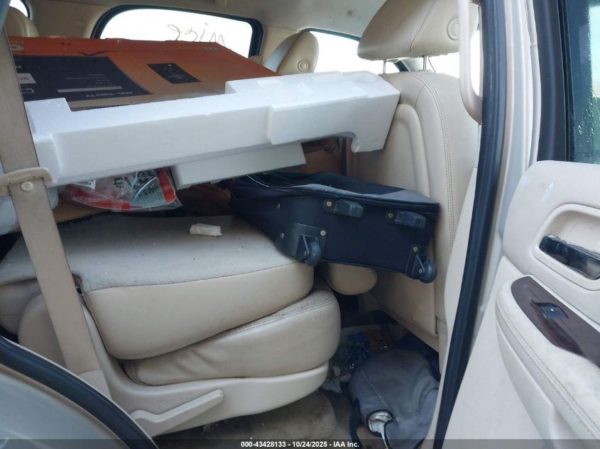 2007 Cadillac Escalade Standard VIN: 1GYFK63847R305901 Lot: 43428133