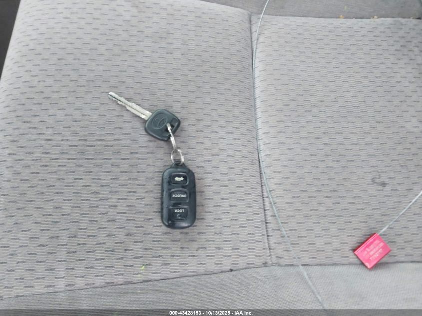 2003 Toyota Camry Le VIN: 4T1BE32K13U752101 Lot: 43428153