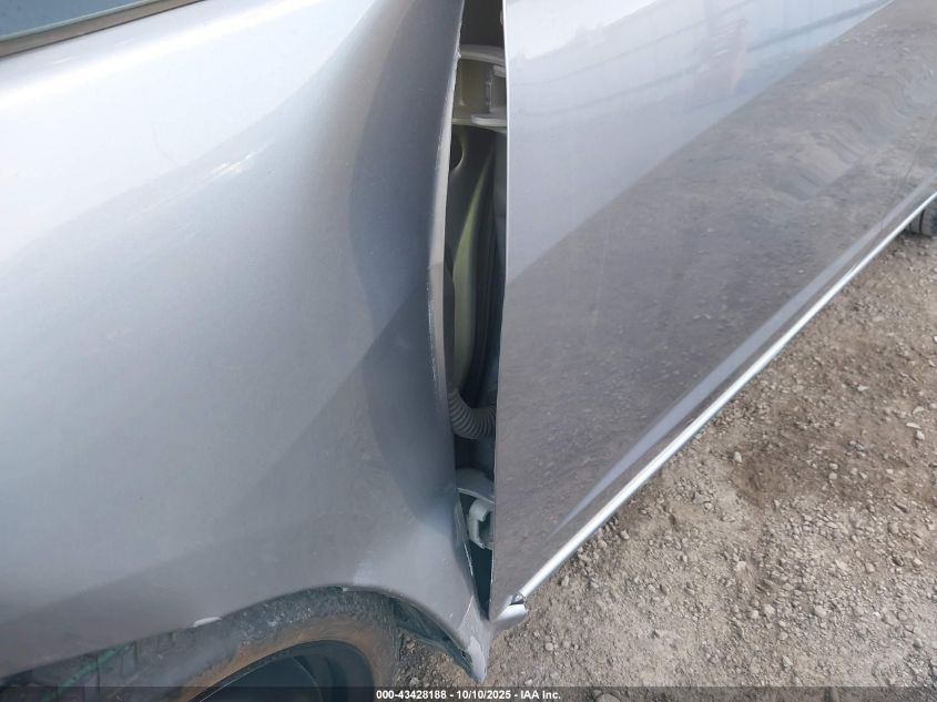 2010 Honda Fit VIN: JHMGE8G20AC010001 Lot: 43428188