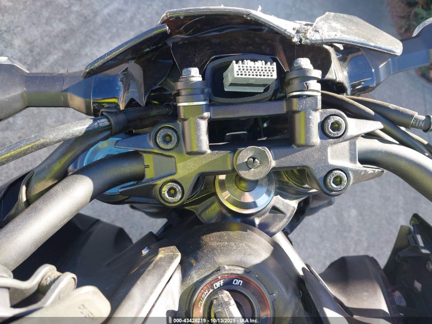 2024 Kawasaki Zr900 F VIN: ML5ZRDF12RDA70803 Lot: 43428219