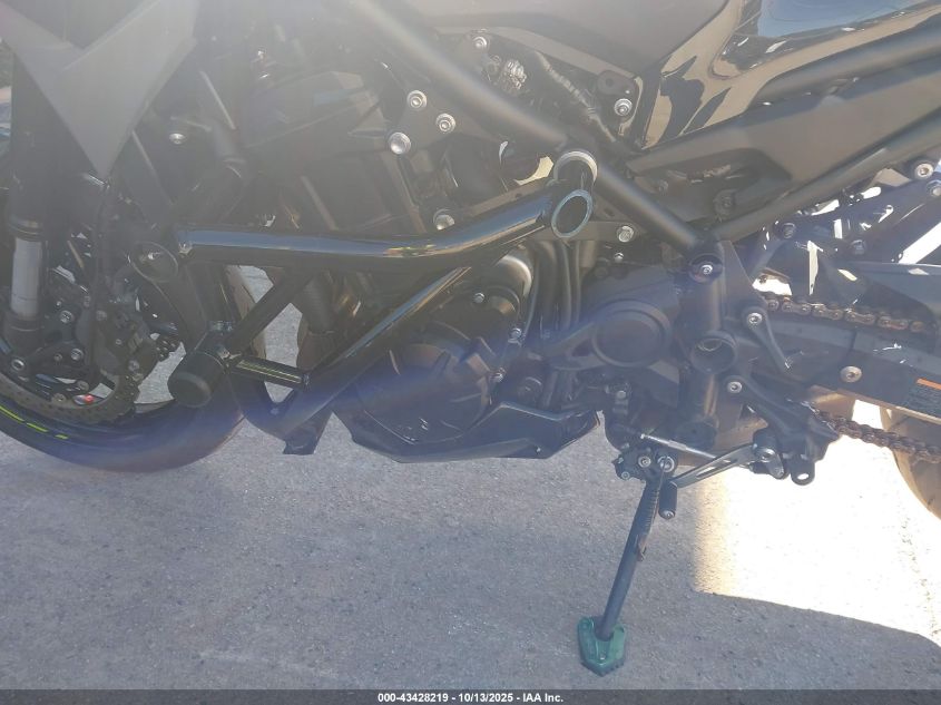 2024 Kawasaki Zr900 F VIN: ML5ZRDF12RDA70803 Lot: 43428219