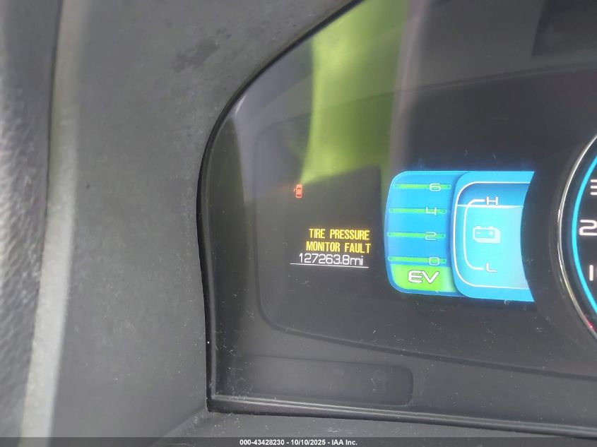 2010 Ford Fusion Hybrid VIN: 3FADP0L38AR173257 Lot: 43428230