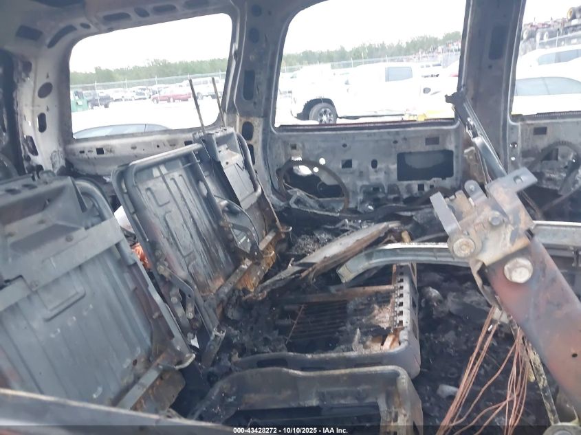 2002 Chevrolet Tahoe Ls VIN: 1GNEC13Z92R299104 Lot: 43428272