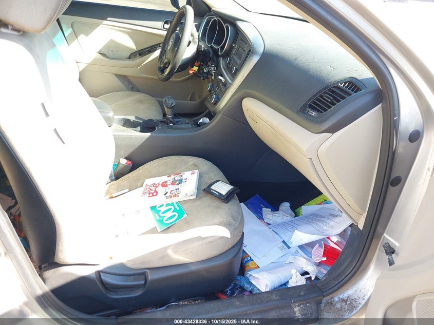 2014 KIA OPTIMA LX 5XXGM4A77EG320220