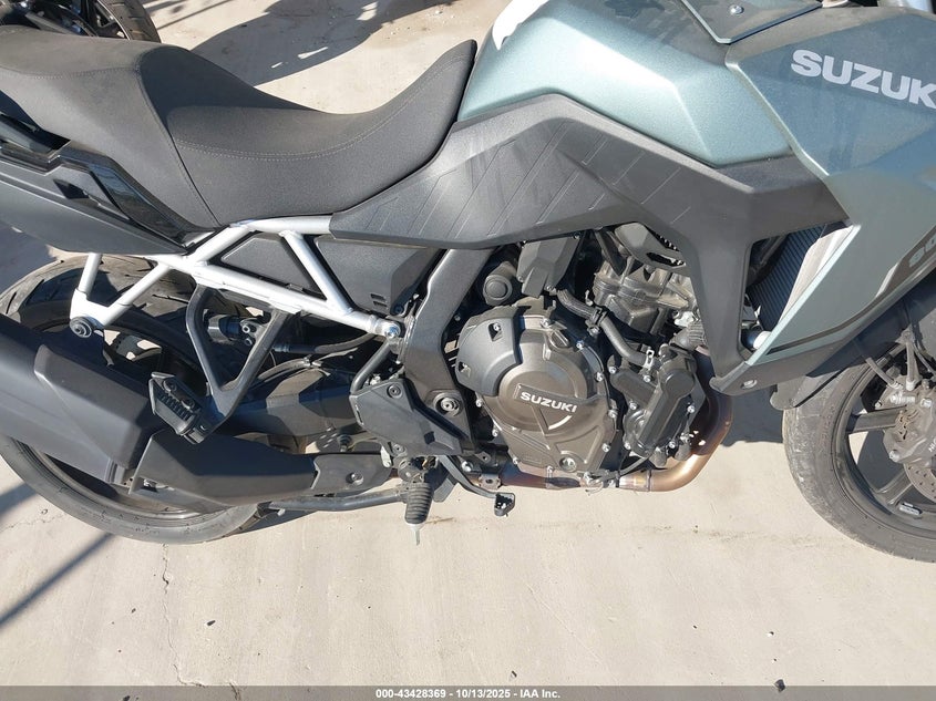 2024 SUZUKI DL800 RQ/RQA JS1EM14B8R7100051