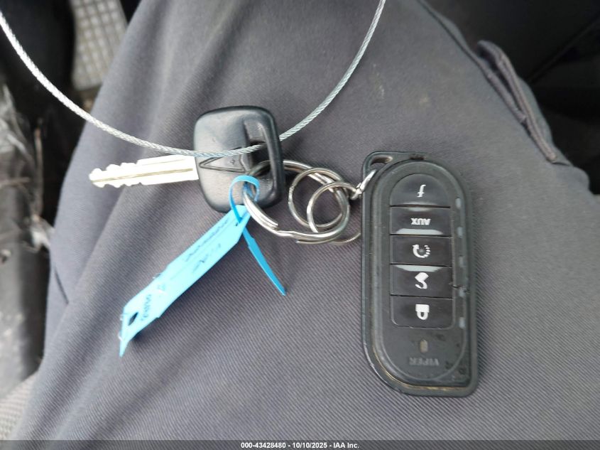 2008 Pontiac Vibe VIN: 5Y2SL65838Z413880 Lot: 43428480