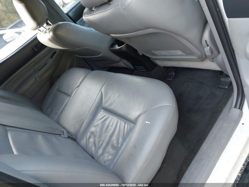 2015 TOYOTA TACOMA BASE V6 5TFLU4EN8FX136390