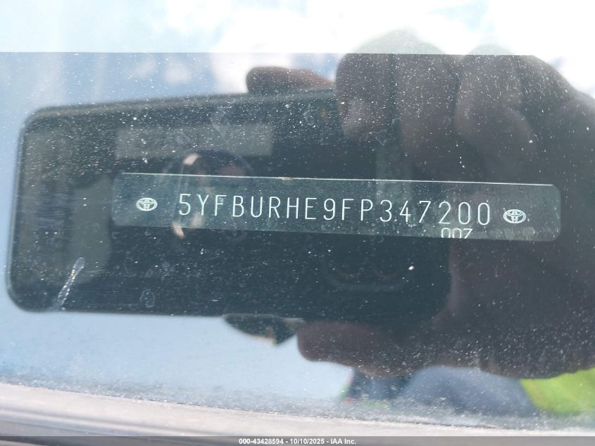 2015 Toyota Corolla S Plus VIN: 5YFBURHE9FP347200 Lot: 43428594